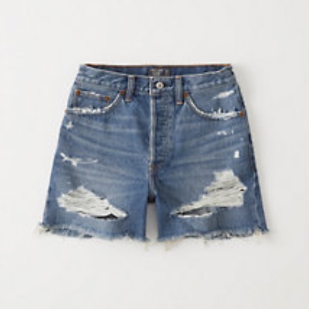 Abercrombie & Fitch high rise 4” jean shorts
